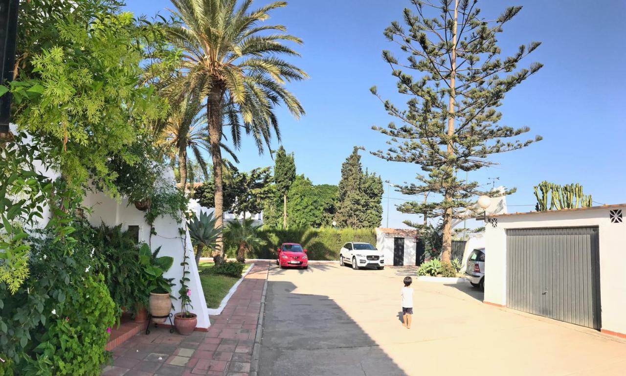 Beachfront Oasis In Costa Del Sol. Caleta De Velez Exterior photo